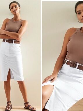 Banana Republic Factory Denim Split Front Midi Skirt in White
Size 6